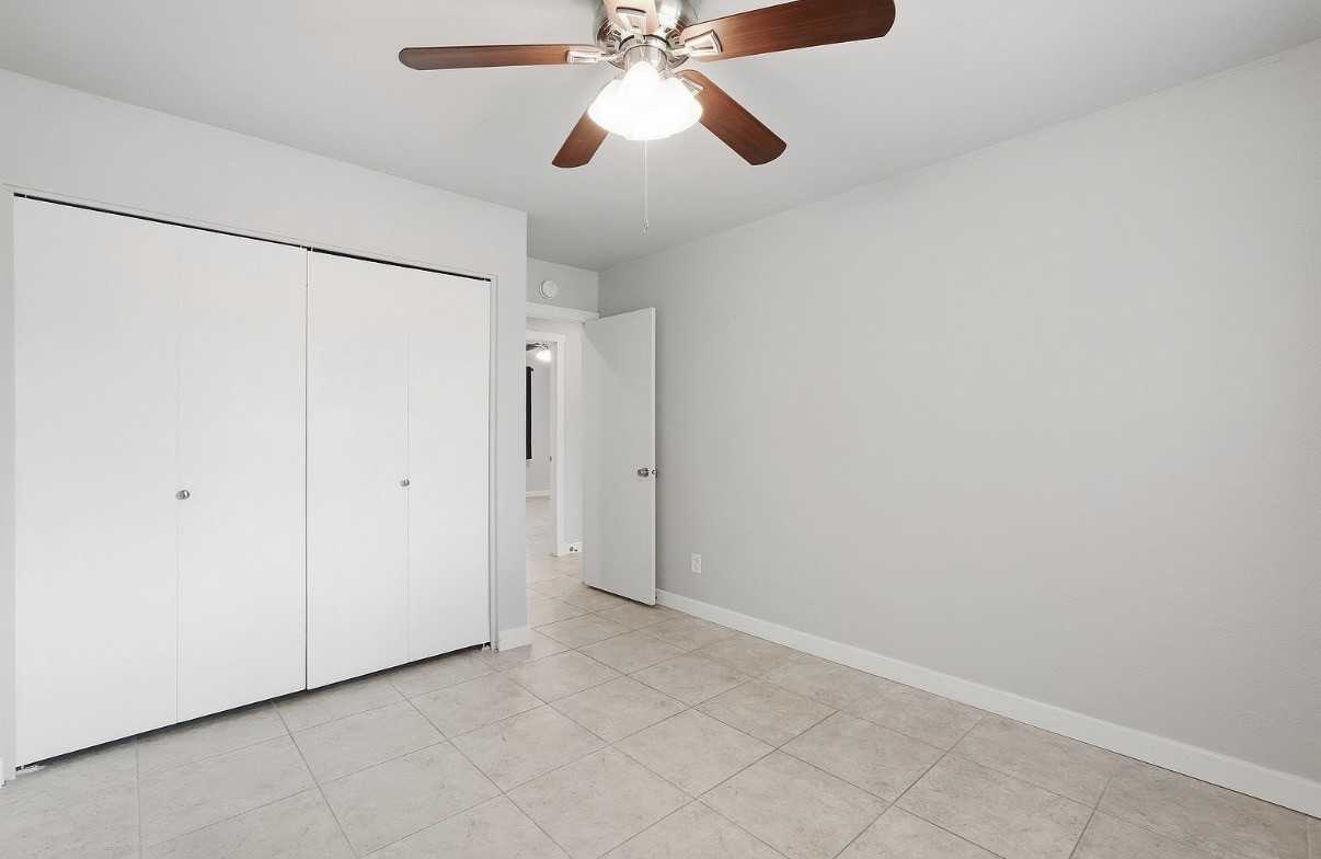 2138 E Yale Dr #NA - Photo 6 of 25