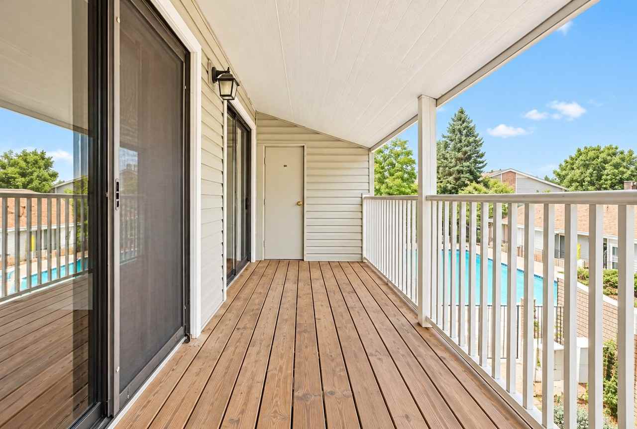 921 S Walden St #206 - Photo 5 of 6