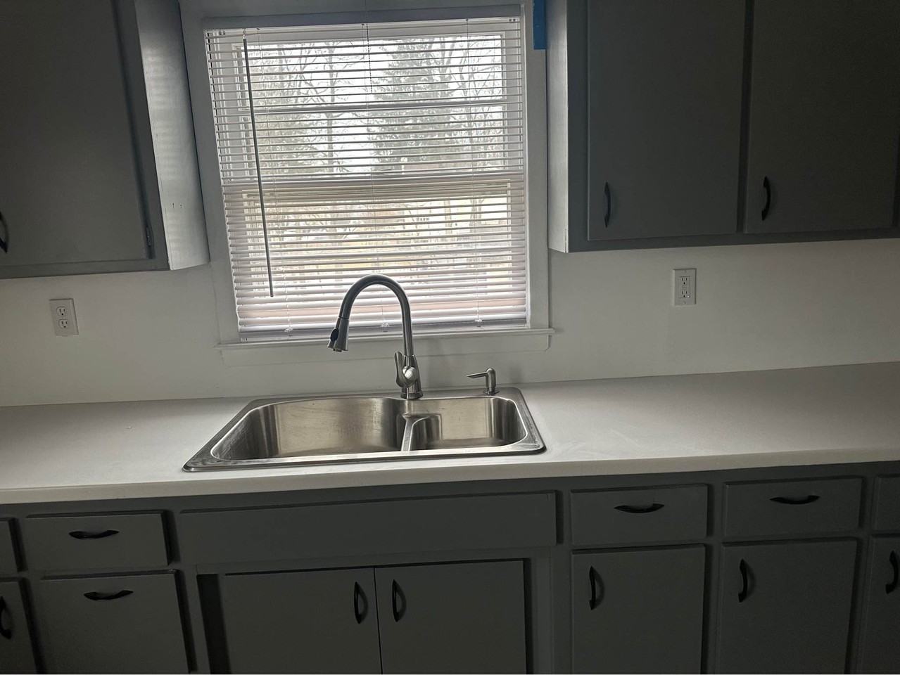 228 Watkins Ave #2F
