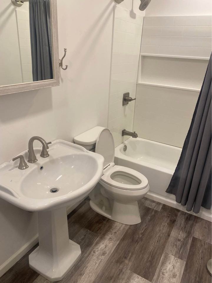 228 Watkins Ave #2F - Photo 6 of 18