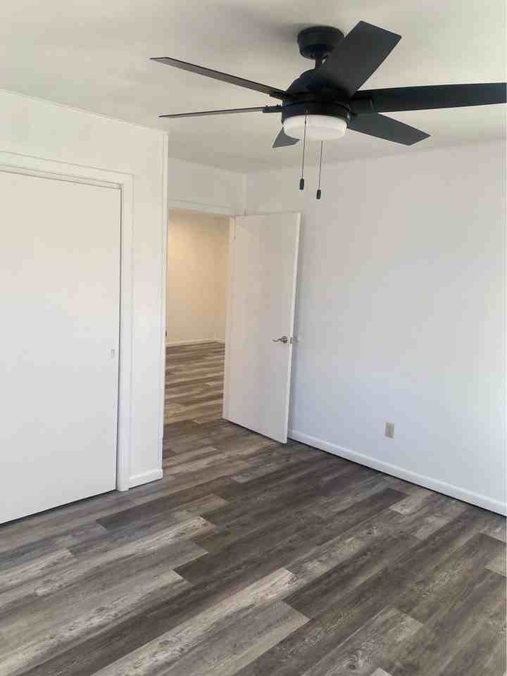 228 Watkins Ave #2F - Photo 7 of 18