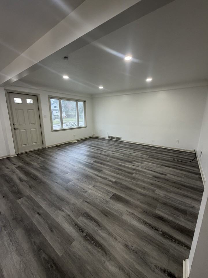 11913 Derby Ave #NA - Photo 6 of 16