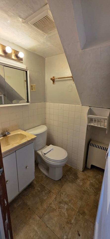 17 Pierce St #4 - Photo 4 of 12