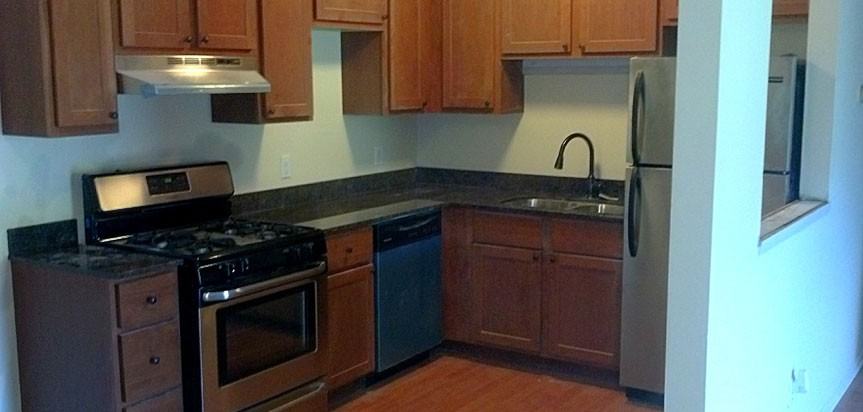 1203 Owens St N #103-107 - Photo 3 of 4