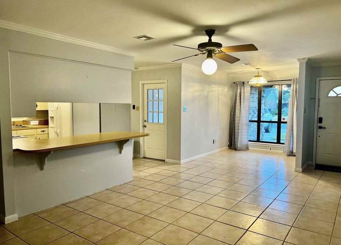202 Denier Dr #NA - Photo 6 of 14