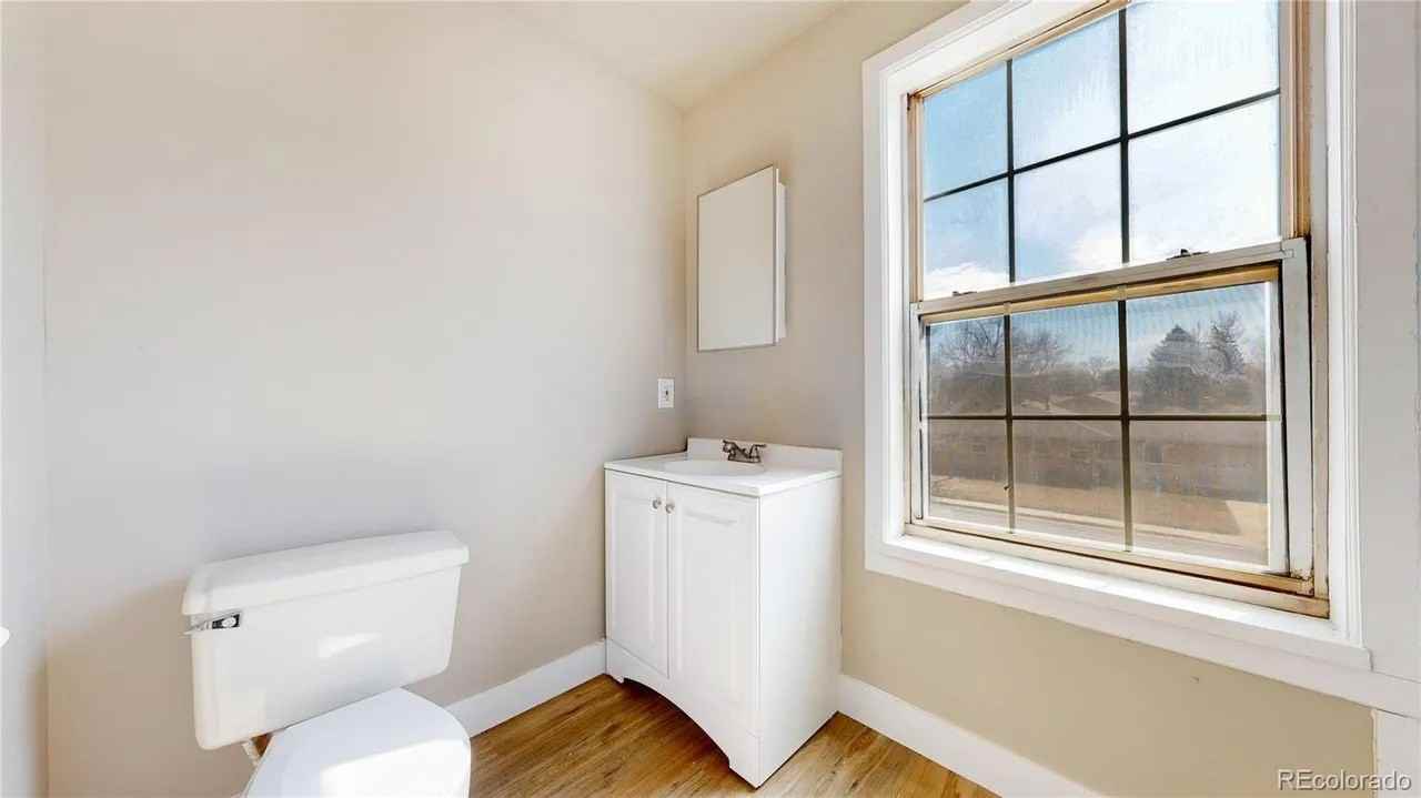 1402 9th Ave #NA - Photo 5 of 24