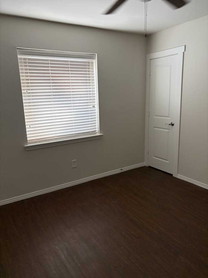 312 Cannon Dr #NA - Photo 7 of 18