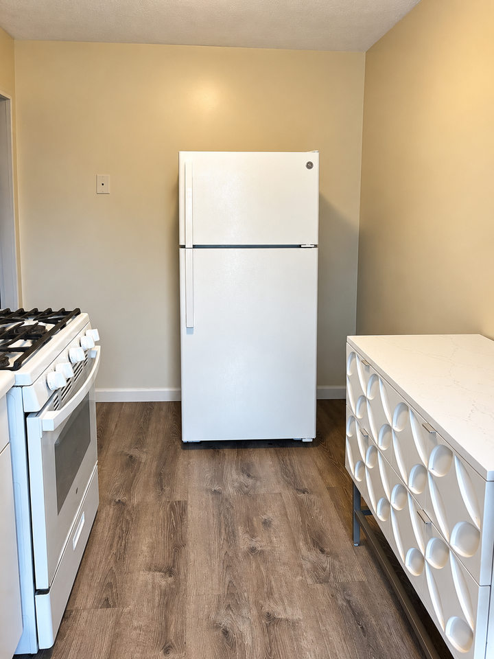 83 Perkins St #2 - Photo 5 of 13