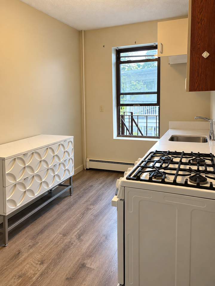 83 Perkins St #2 - Photo 6 of 13