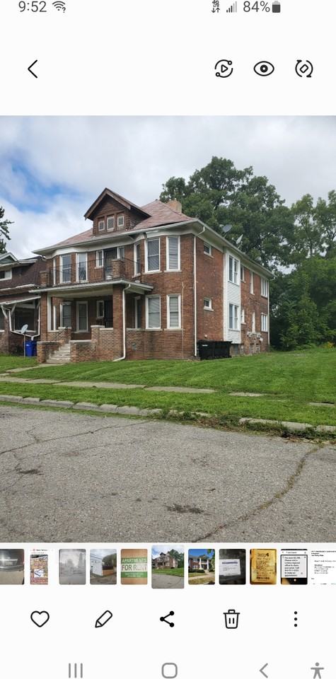 5262 Maplewood St #1E - Photo 2 of 2
