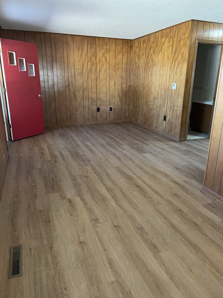 1802 Neihardt Ave #NA - Photo 7 of 26