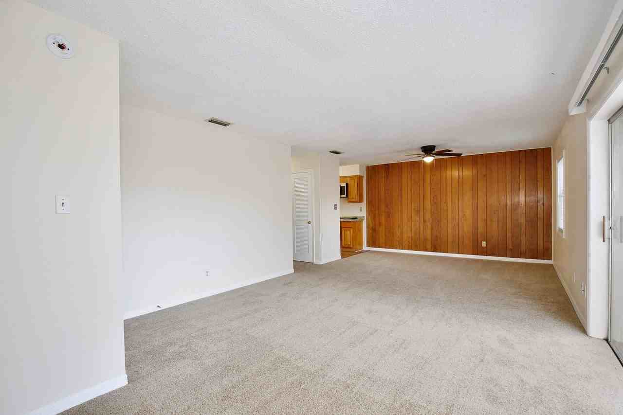 528 Georgetown Dr - Photo 4 of 15
