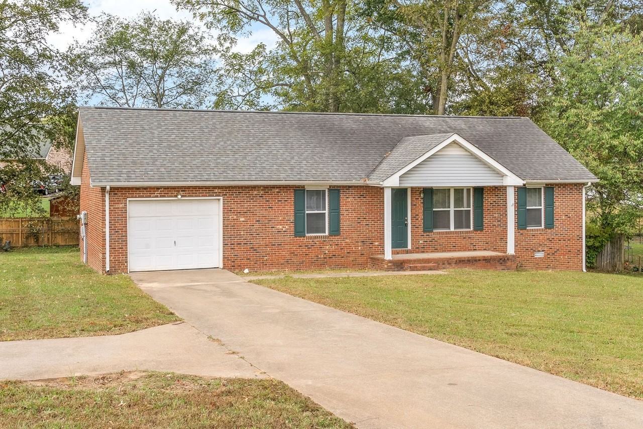1132 Peachers Mill Rd - Photo 2 of 26
