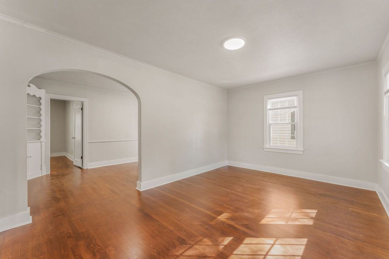 307 W Portland St - Photo 6 of 21