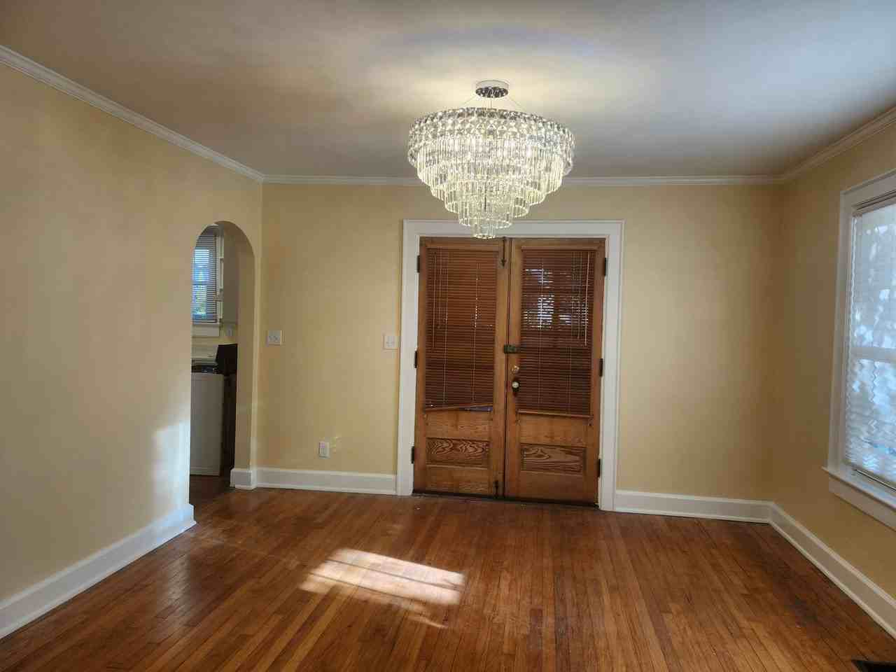 119 Mcfarland Ave - Photo 5 of 26