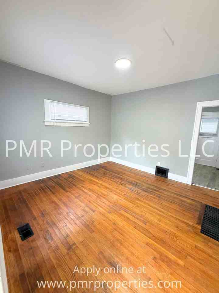 2210 Edmond St - Photo 2 of 8