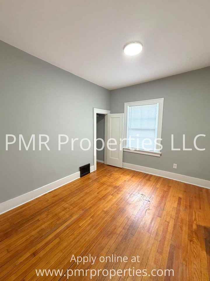 2210 Edmond St - Photo 4 of 8