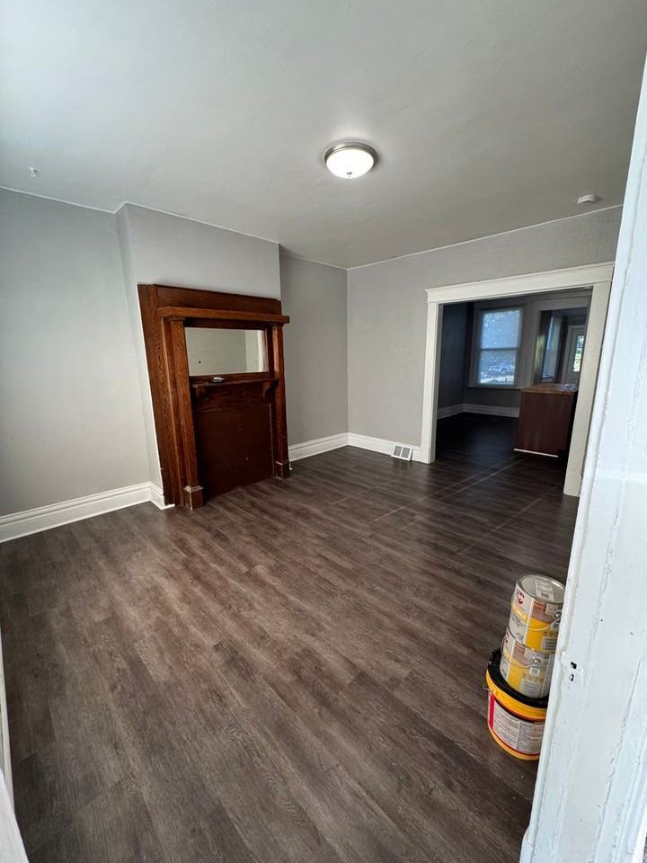 7305 Schley Ave - Photo 2 of 20