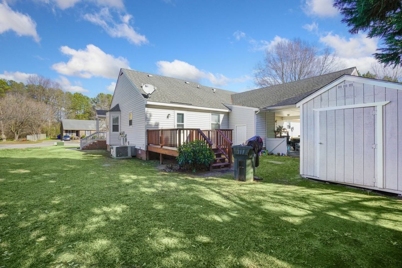 3101 Buckingham Rd Nw - Photo 6 of 26