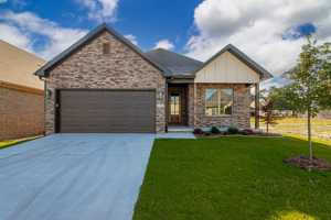 featured image of 352 Fletcher Loop