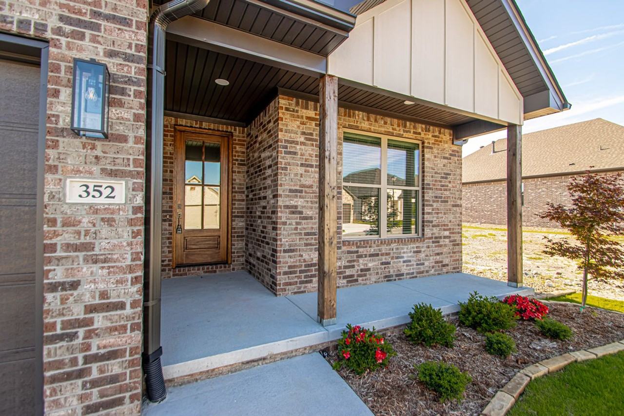 352 Fletcher Loop - Photo 2 of 28