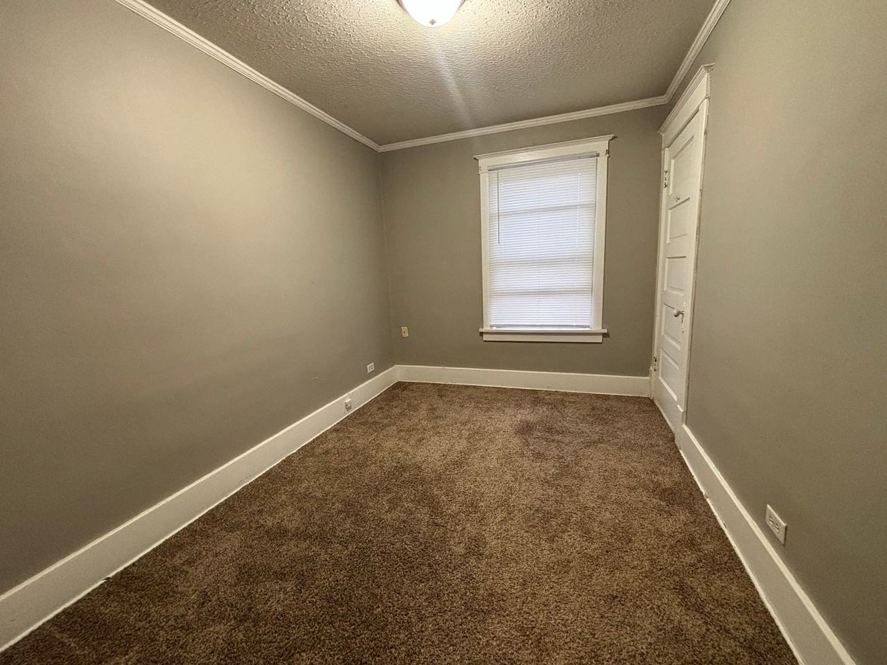 1314 17th St - Photo 5 of 5