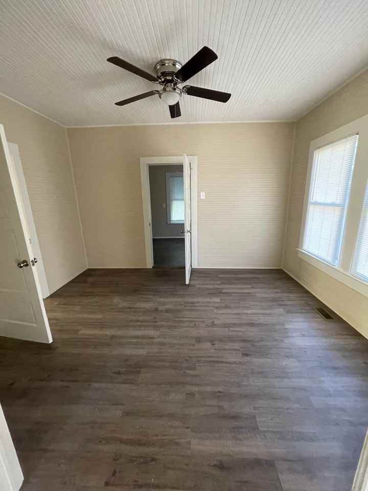 212 Old Woodruff Rd - Photo 6 of 15