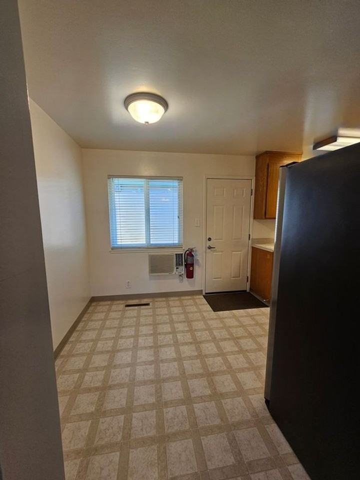 420 Pagano Ct - Photo 5 of 21
