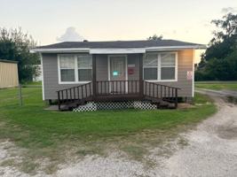 featured image of 2710 1/2 Hodges St