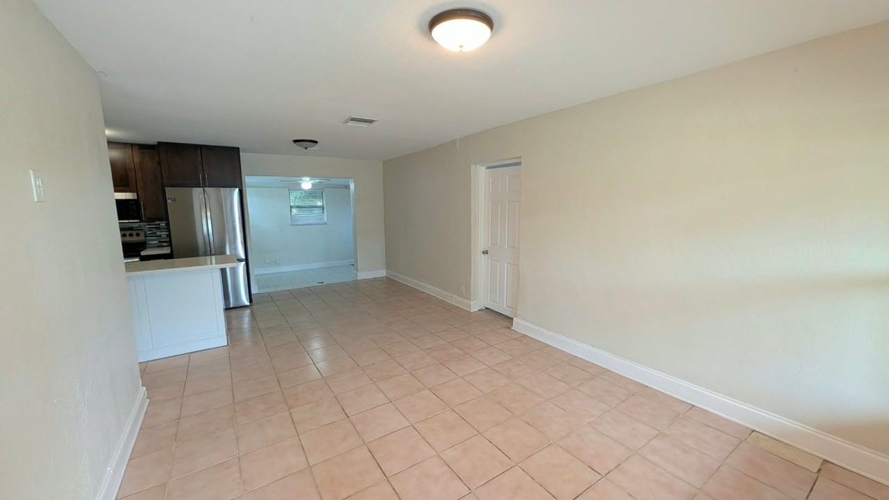 1524 Nw 18th Ct - Photo 3 of 28