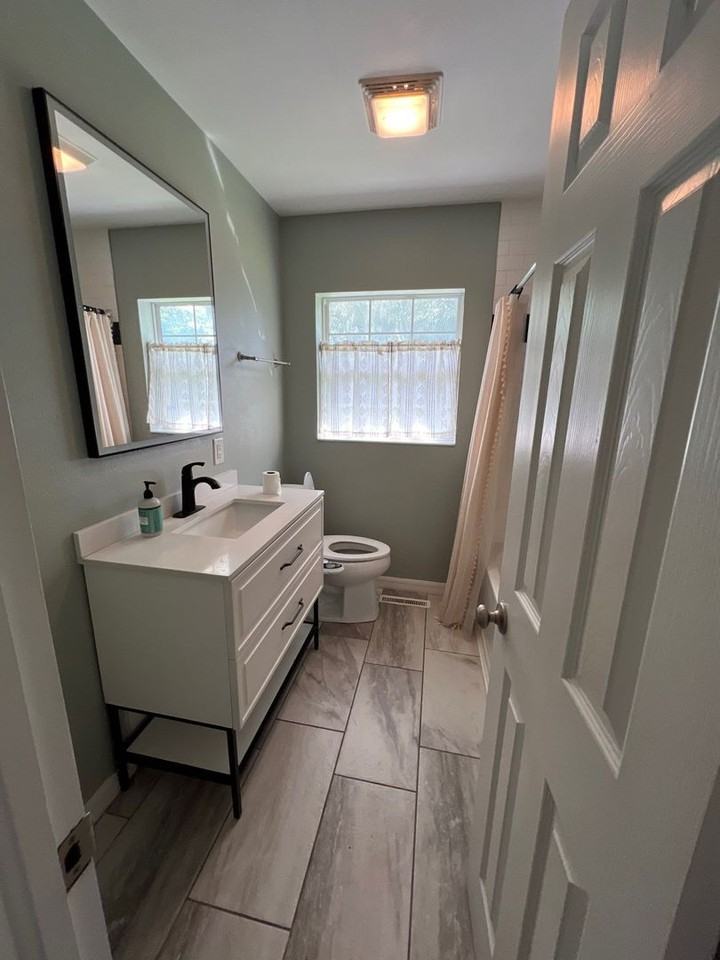 616 W Minnesota Ave - Photo 5 of 9
