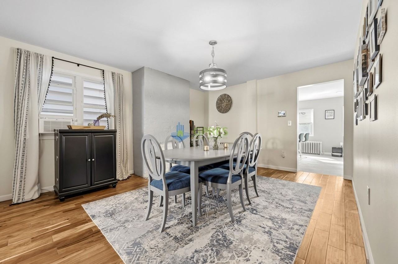 459 Pearl St - Photo 6 of 12