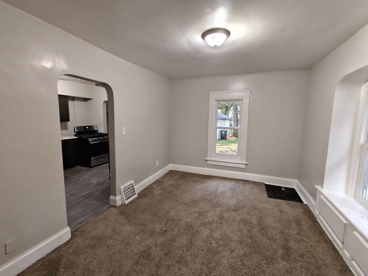 508 Inman St - Photo 6 of 18