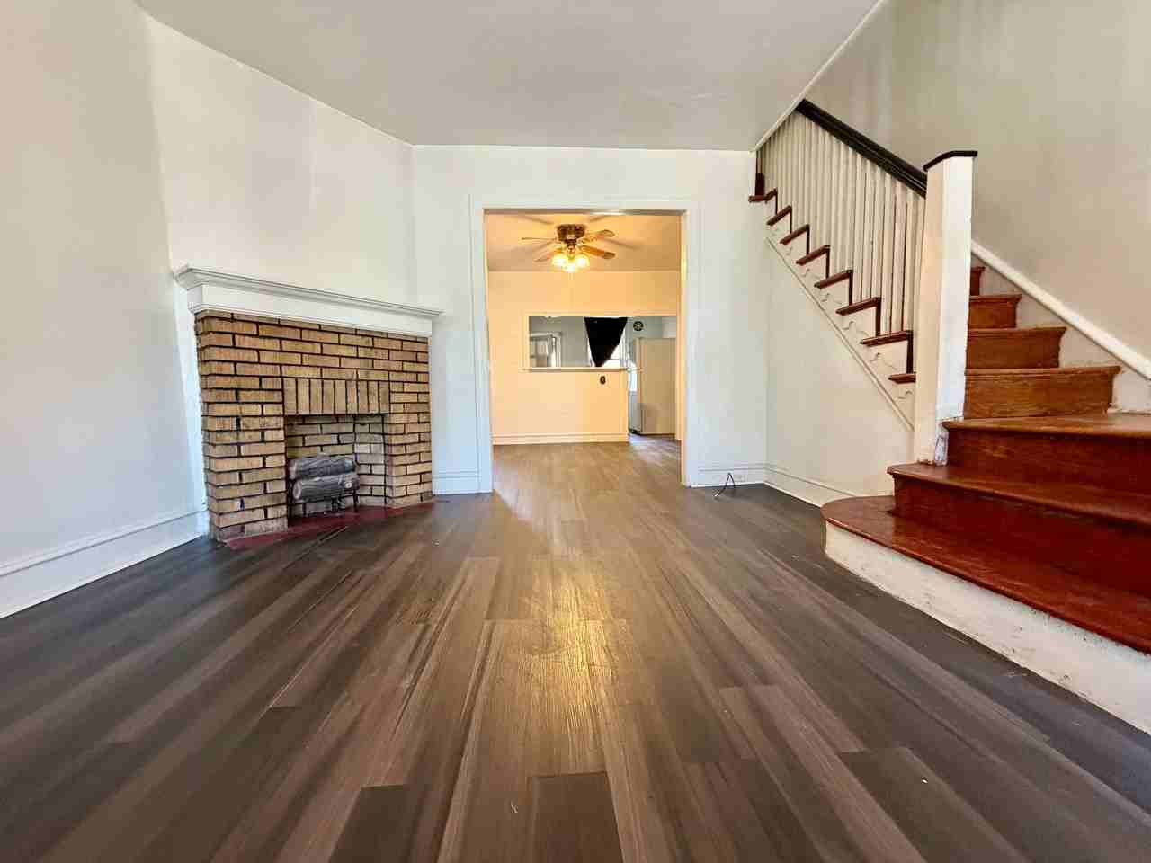 5515 Pentridge St - Photo 2 of 22