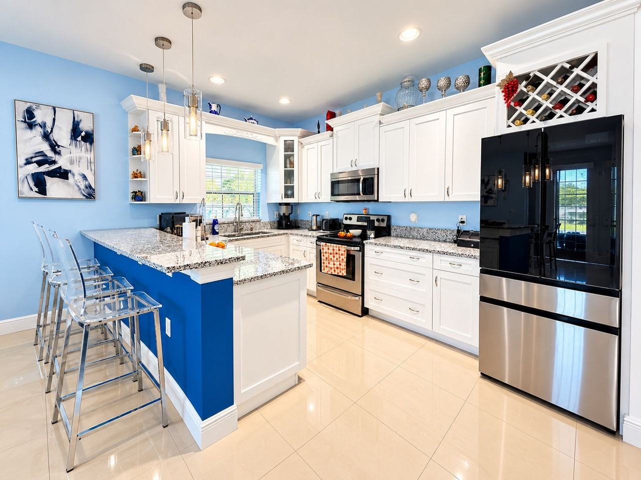 1726 W Powhatan Ave - Photo 6 of 17