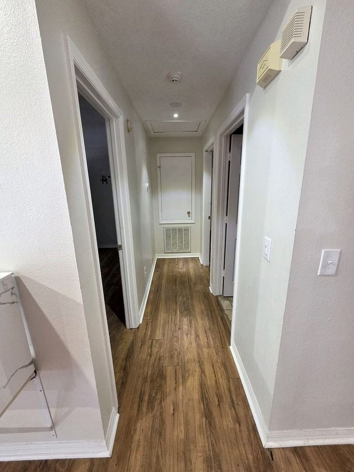 7628 Lewis Rd - Photo 4 of 22