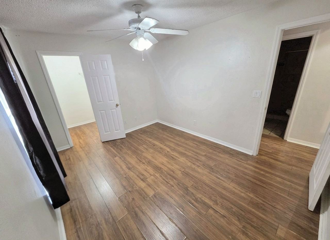 7628 Lewis Rd - Photo 6 of 22
