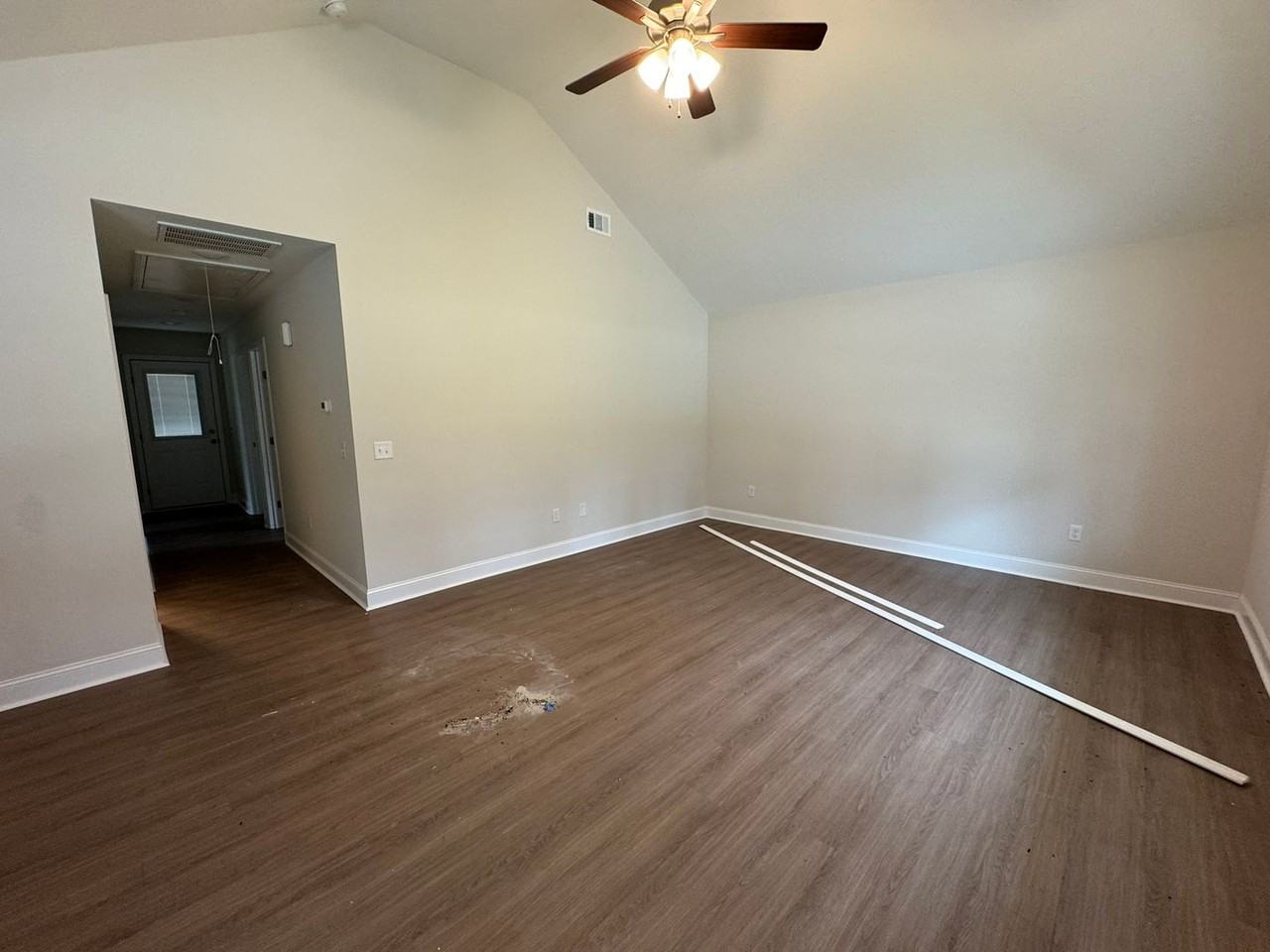 117 Beasley Rd - Photo 3 of 20