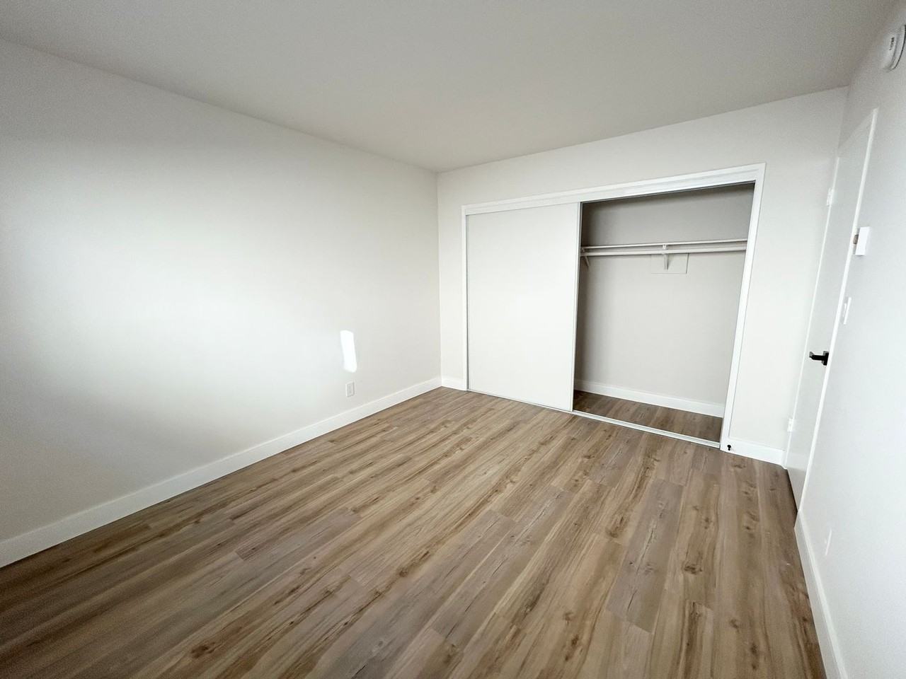 3346 S Canfield Ave - Photo 7 of 8