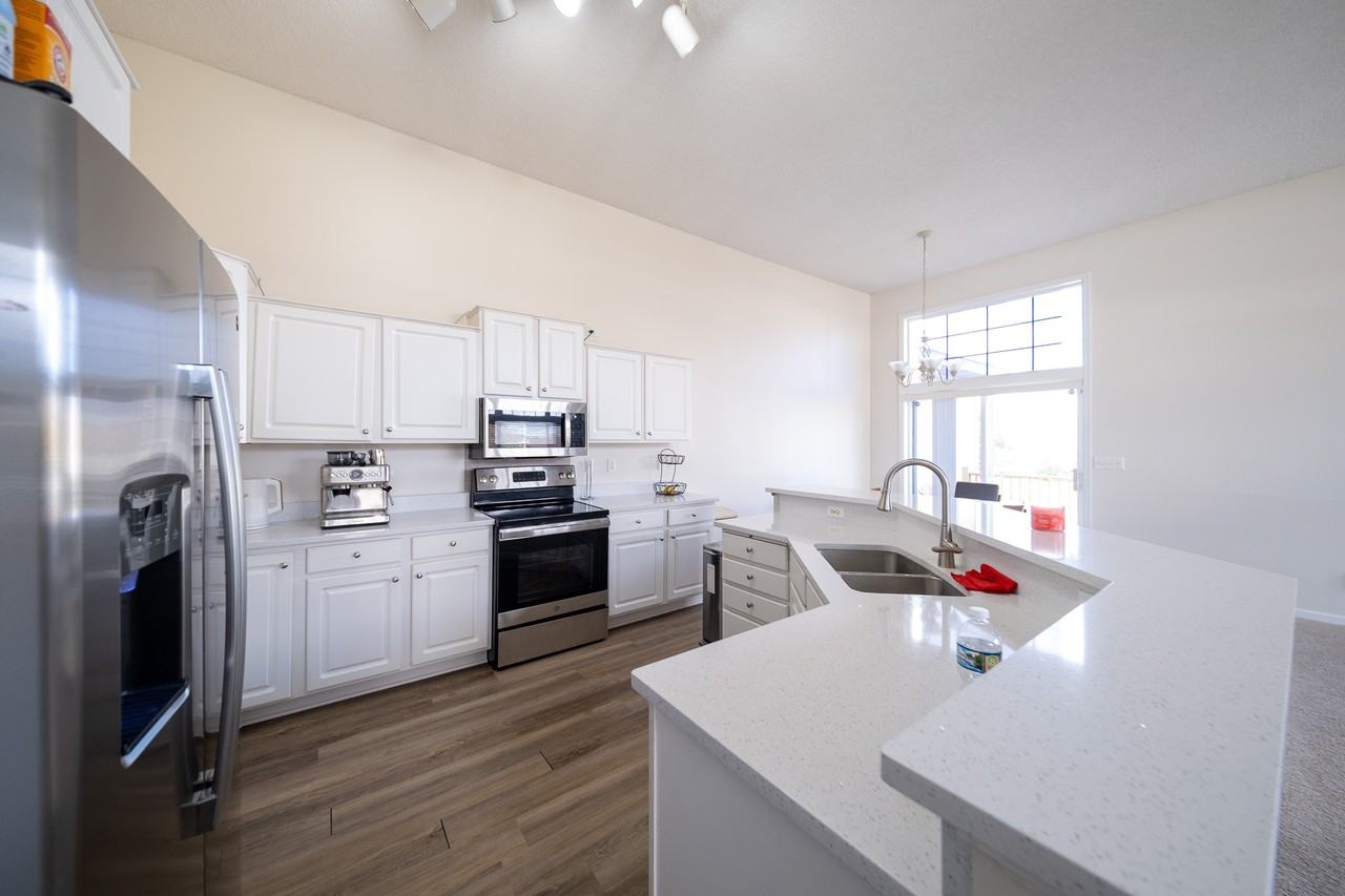 15654 Chasewood Ct #1 - Photo 4 of 29