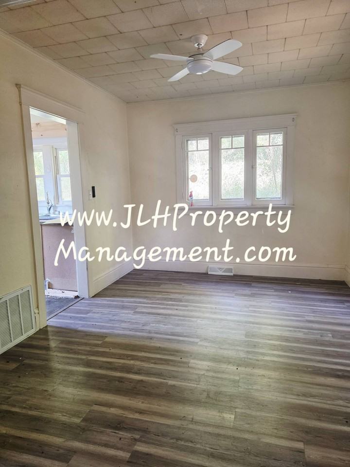 18 Walnut St #1 - Photo 4 of 9
