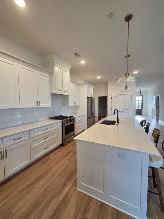 5912 S 41st St - Photo 7 of 27