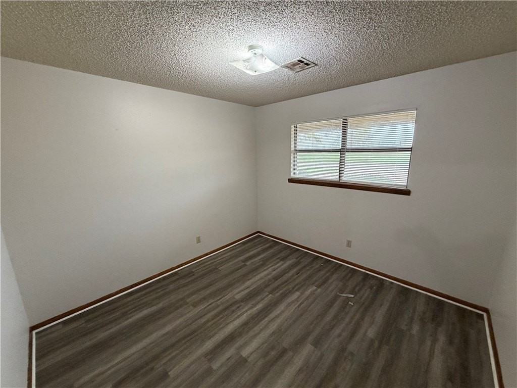 4107 S Concord St #B - Photo 7 of 14