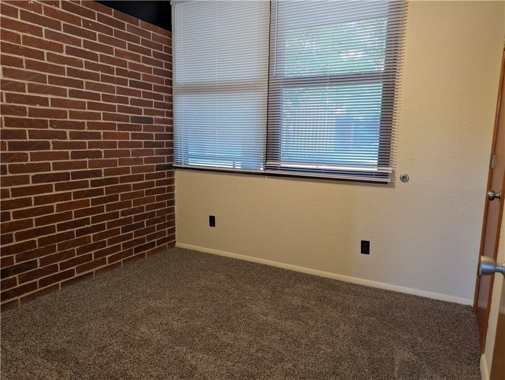 7 S University Ave #8 - Photo 6 of 10