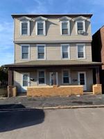 featured image of 424 1/2 S Poplar St #2