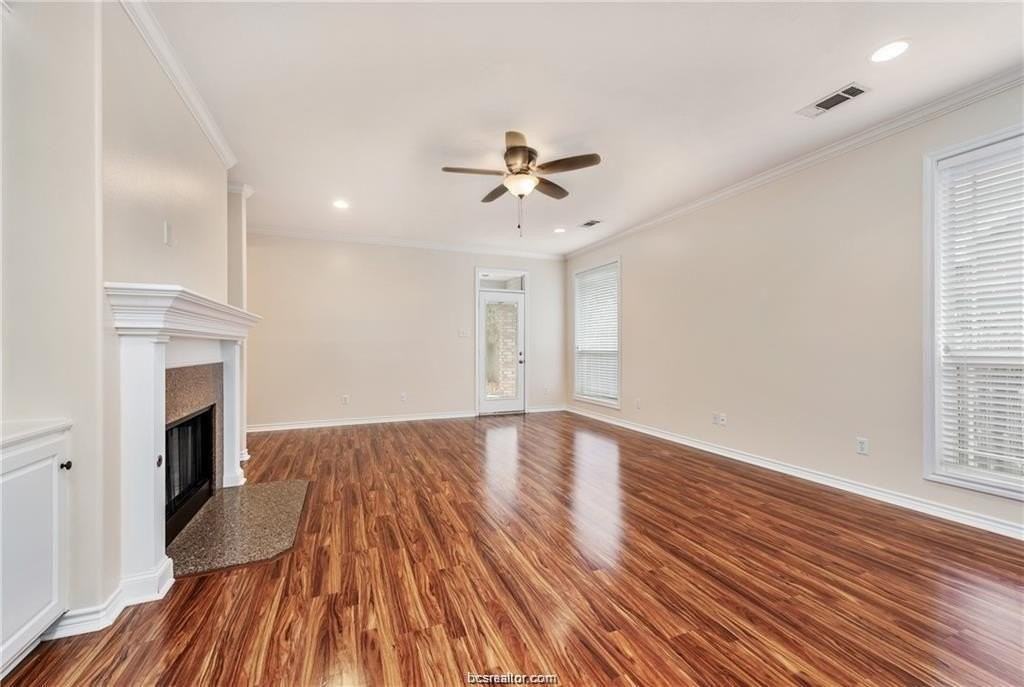 4410 Crayke Pl - Photo 7 of 25
