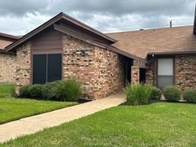 4022 Woodcrest Dr - Photo 1 of 1