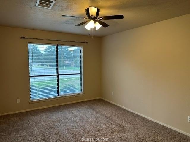 4022 Woodcrest Dr - Photo 7 of 11