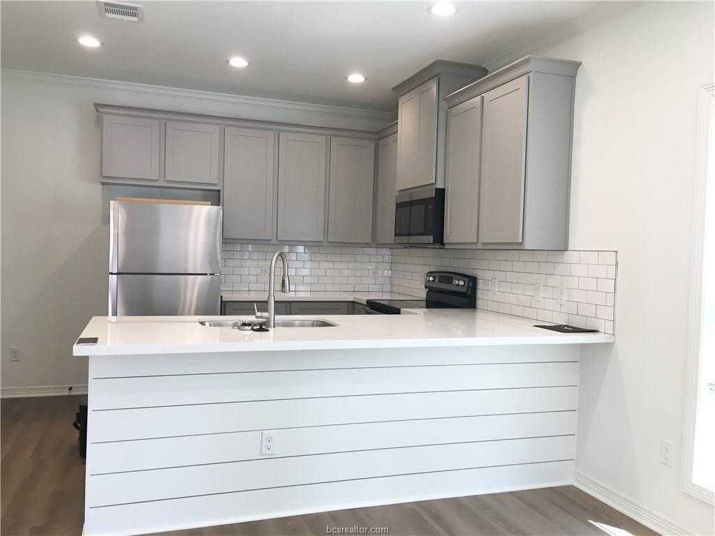 505 Angus Ave - Photo 7 of 11