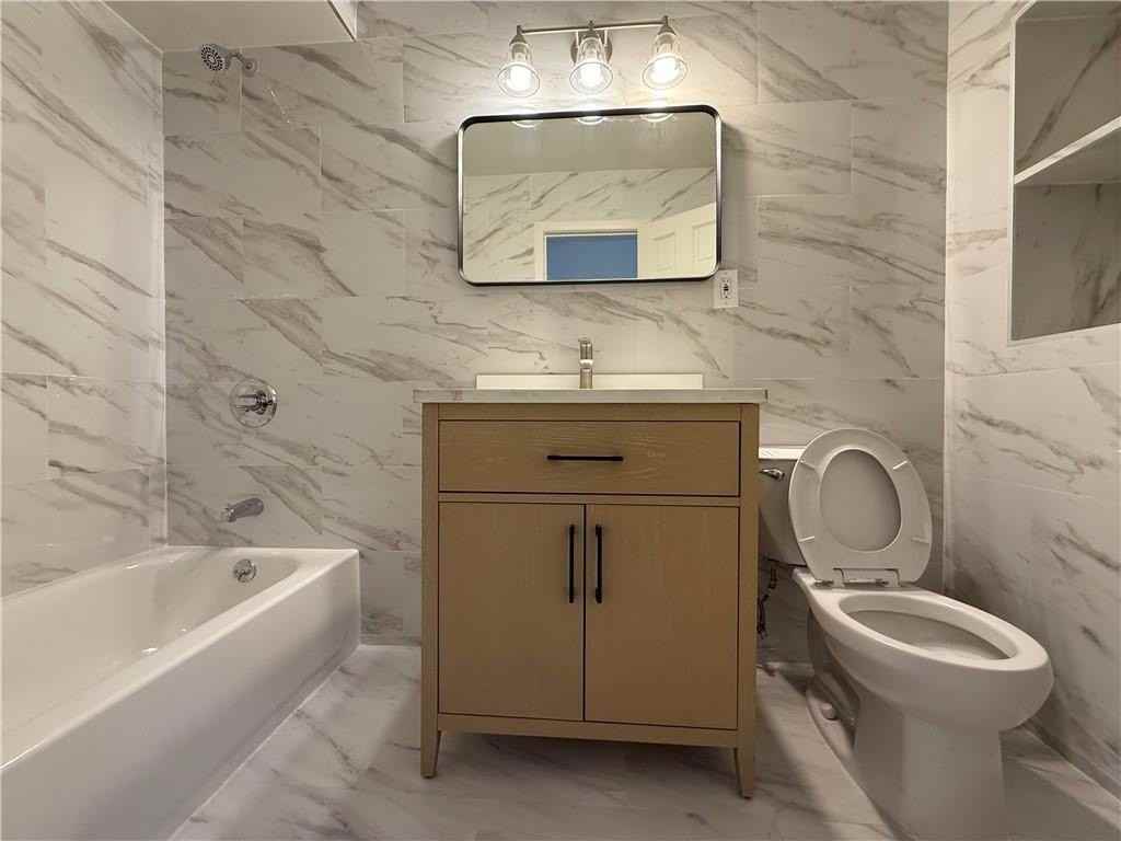 8910 5th Ave #2 - Photo 5 of 9